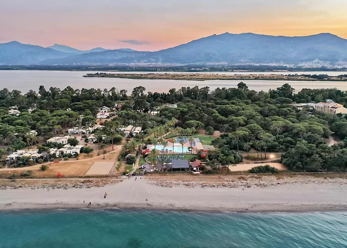 Hôtel 3 étoiles: Belambra Clubs Borgo - Pineto
